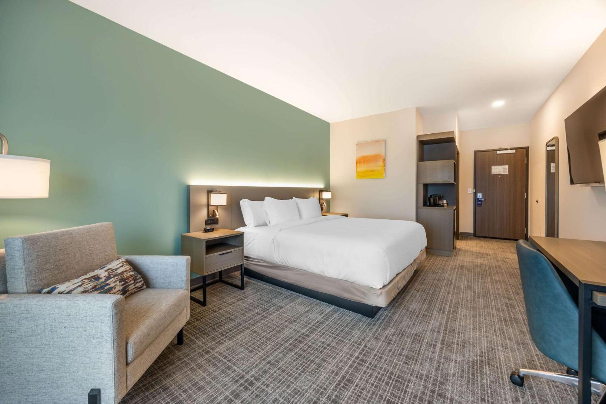 Comfort Inn & Suites Нашвил Екстериор снимка